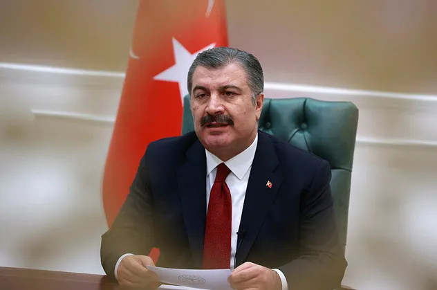 Sağlık Bakanı Fahrettin Koca'dan önemli açıklama: Zamana karşı yarış halindeyiz