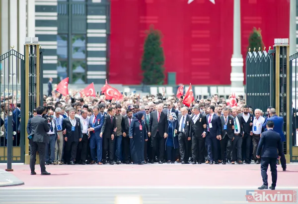 Başkan Erdoğan 15 Temmuz Demokrasi ve Milli Birlik Günü'nde milletle omuz omuza! - 22