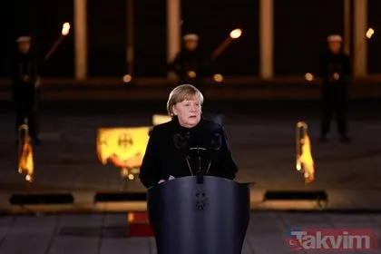 Bir devrin sonu! Almanya’da Angela Merkel için veda töreni: Törende dikkat çeken anlar