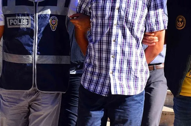 Türkiye kaymakamlara operasyonu konuşuyor: FETÖ'cüleri mahrem imamlar ele verdi