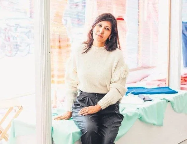 7.5 milyonunu sanal aşkına kaptırdı!