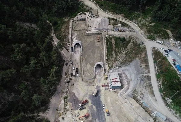 İzmir ile Manisa arasını 15 dakikaya indirecek Sabuncu Tüneli'nde sona yaklaşıldı-3