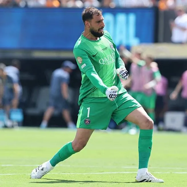 Donnarumma’dan G.Saray’a kötü haber!