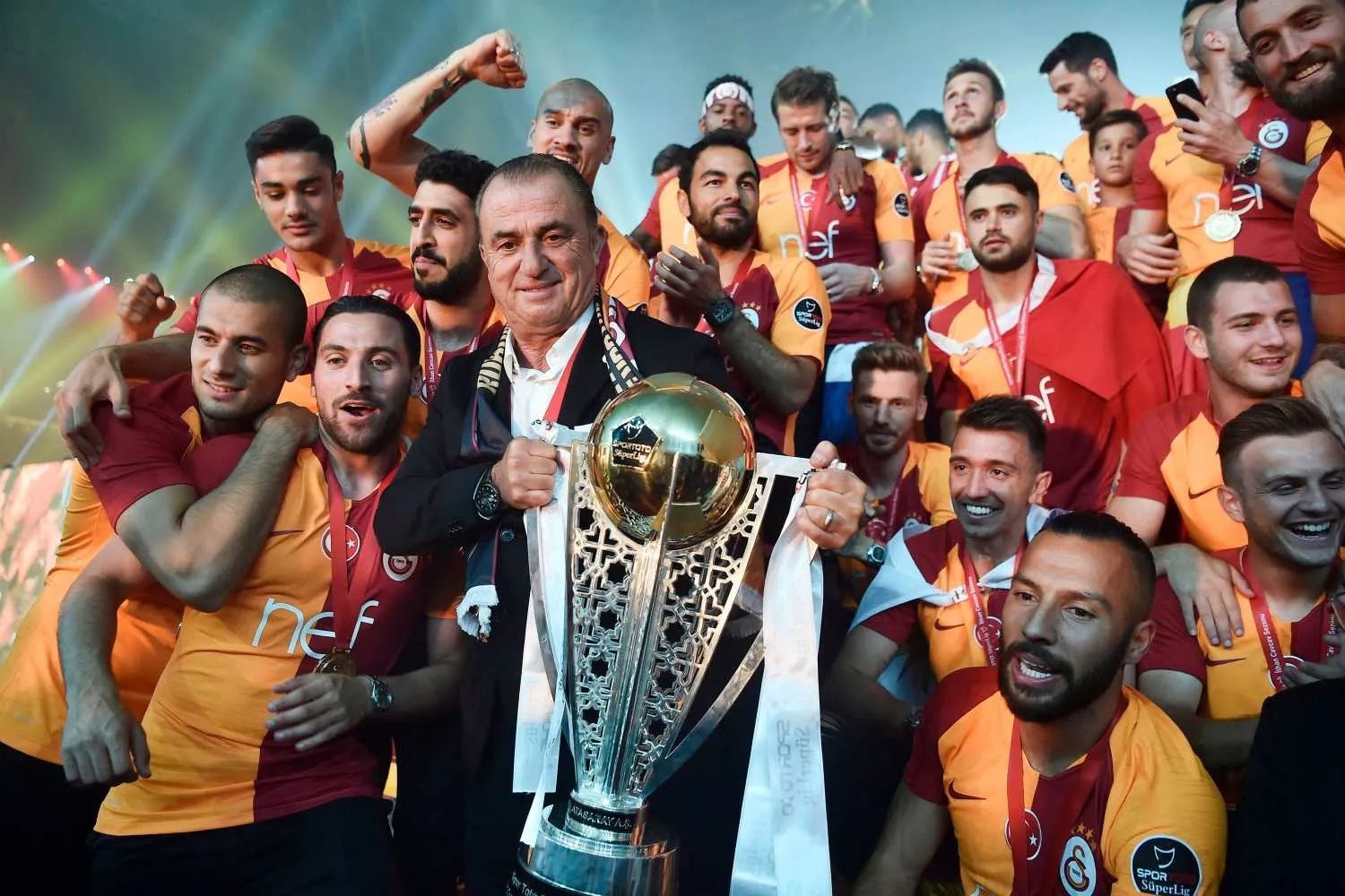 Jose Mourinho mu Fatih Terim mi? İşte en çok kupa kazanan teknik direktörler! Zirvede büyük fark - 10