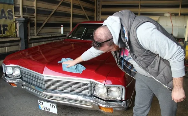 ev-fiyatina-teklifler-yagiyor-1970-model-aracina-gozu-gibi-bakti-6-silindir-otomatik-3-sanziman-1605806968051.jpg Ev fiyatına teklifler yağıyor! 1970 model aracına gözü gibi baktı! 6 silindir otomatik 3 şanzıman...-3