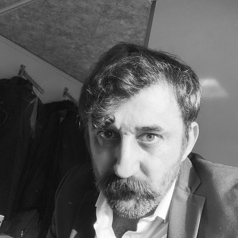 esref-ruyanin-gurdali-necip-memilinin-esinden-sahane-itiraf-6-yila-romantik-kutlama-1768993905683.jpg Eşref Rüya’nın Gürdal’ı Necip Memili’nin eşinden şahane itiraf! 6. yıla romantik kutlama-8