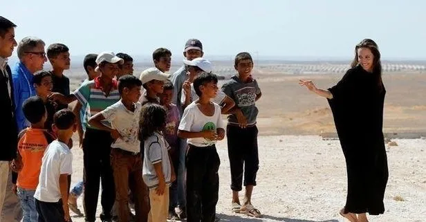 Angelina Jolie Den Flas Karar Suriyeli Cocuk Evlat Edinecek Takvim