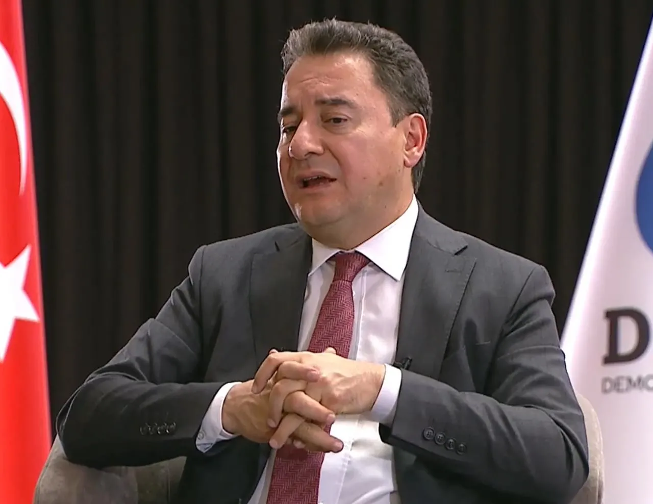 Ali Babacan’dan iki büyük skandal birden