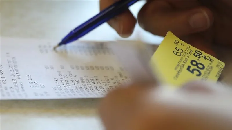 fahis-fiyat-ve-stokculuk-cezalarinin-artirilmasini-da-iceren-kanun-teklifi-komisyonda-1715260331448.jpeg Fahiş fiyat ve stokçuluk cezalarının artırılmasını da içeren kanun teklifi komisyonda kabul edildi-2