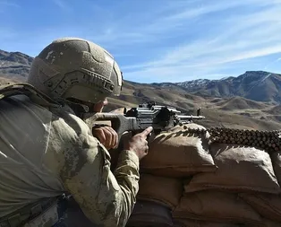 Son dakika: Emniyet ve MİTten ortak operasyon: 3 terörist etkisiz hale getirildi