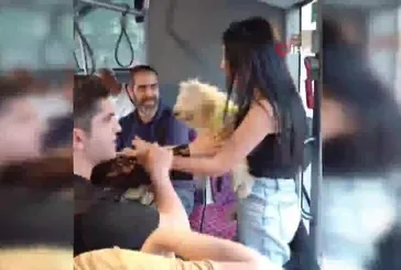 Otobüste köpek kavgası!