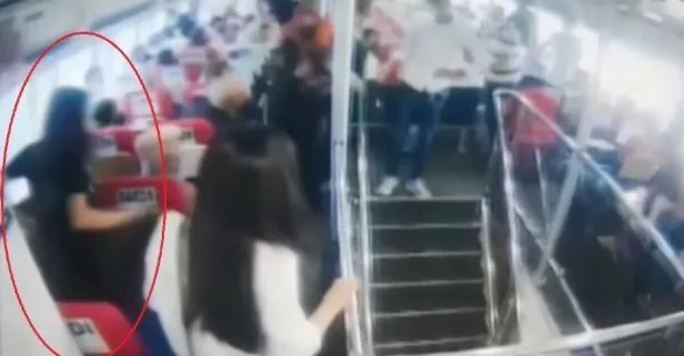 Deniz otobüsünde uyuyan kadına cinsel taciz! Yolcular tarafından yakalanan sapık tutuklandı