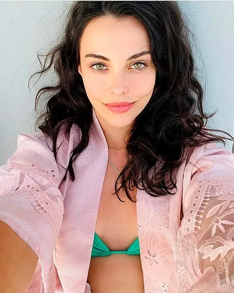 tuvana turkay kimdir kagit ev dizisinin azra si tuvana turkay kac yasinda nereli sevgilisi var mi takvim tuvana turkay kimdir kagit ev dizisinin azra si tuvana turkay kac yasinda nereli sevgilisi var mi takvim