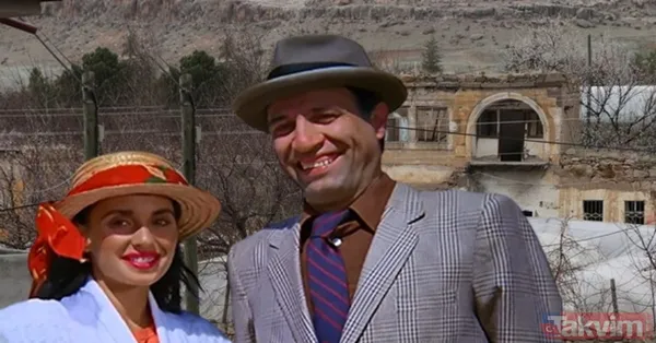 Kemal Sunal bakın ilk hangi filmle ünlü olmuş! Herkes farklı biliyordu! 22 yıl önce uçakta kalp krizi geçirerek ölmüştü! 'Benim sokağa atacak param yok' - 8