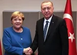 Son dakika: Başkan Erdoğan Almanya Başbakanı Merkel ile görüştü!
