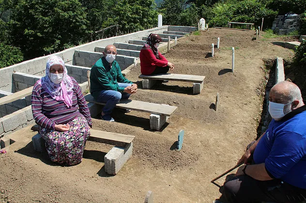 Koronavirüse 6 ayda 8 can kaybetmişlerdi! O aile yeniden kabusu yaşıyor: Genlerimiz araştırılsın