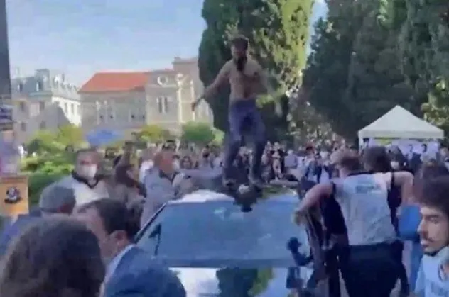 Boğaziçi Üniversitesi'ndeki provokatör kadrolu eylemci çıktı
