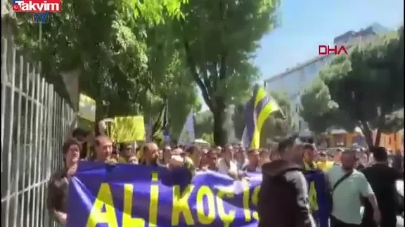 Sarı lacivertli camiada tansiyon yükseldi: Yönetim istifaya çağrıldı