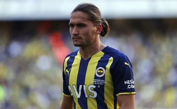 fenerbahcenin-parlayan-yildizi-miguel-crespo-italyan-devi-interin-radarinda-1666226764254.jpeg