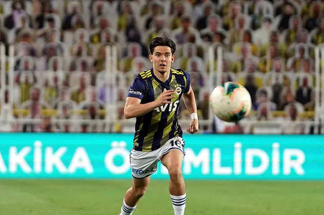 Fenerbahçe'de şok gelişme! Bir yıldız daha kayıyor
