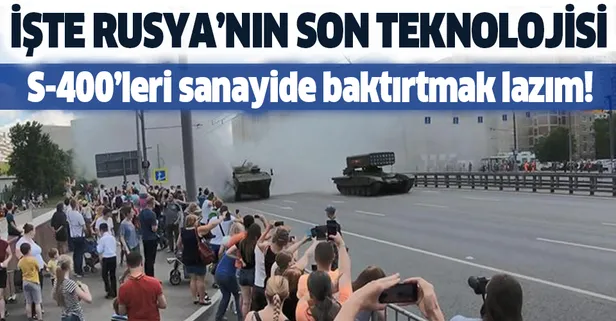 Rusya’da geçit töreni esnasında son teknoloji tank arıza yaptı