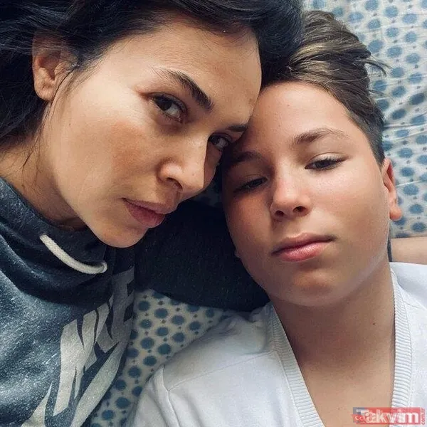 Yedi Kocalı Hürmüz de kimmiş! Rafet El Roman'ın eski eşi Tuğba Altıntop bakın kaç kez imam nikahı kıymış! Tam tamına... - 47