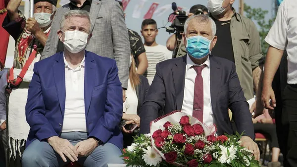 ankara-icin-kres-vaadini-gerceklestiremeyen-chpli-mansur-yavas-adanada-kres-temel-atma-torenine-katildi-1624029391664.jpg Ankara için kreş vaadini gerçekleştiremeyen CHP'li Mansur Yavaş, Adana'da kreş temel atma törenine katıldı-6