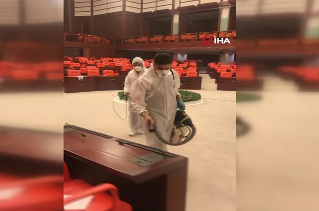 Son dakika: TBMM’de koronavirüs önlemi!  Genel Kurul ilaçlandı