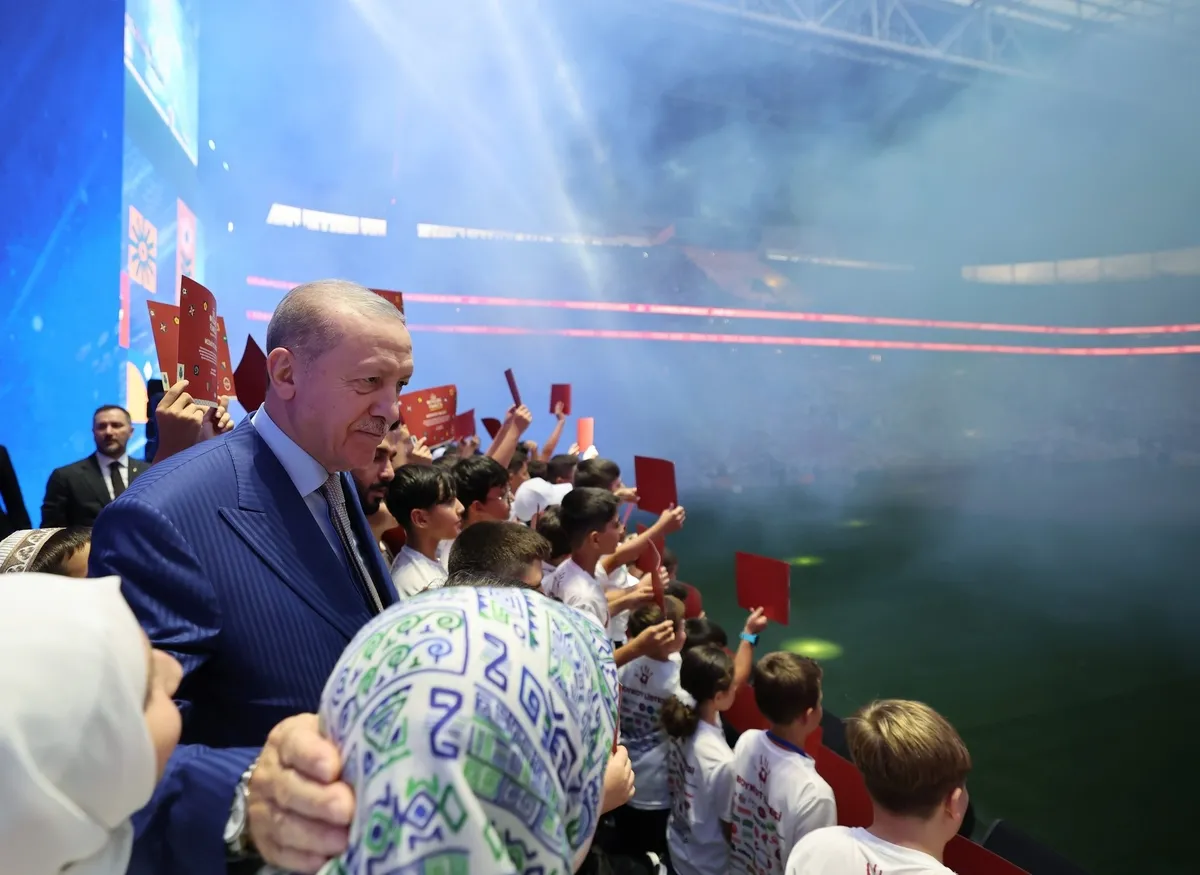 Başkan Erdoğan RAMS Park’ta 70 bin gence seslendi: Türkiye’nin aydınlık yarınlarını kimseye yem ettirmeyiz-6