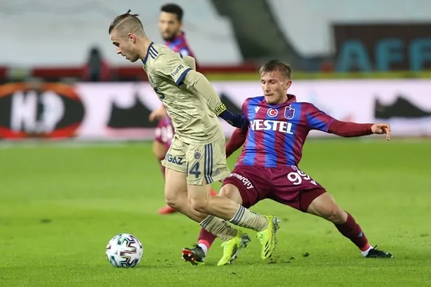 trabzonspor-fenerbahce-canli-mac-izle-17-ekim-super-lig-trabzonspor-fenerbahce-maci-sifresiz-canli-yayin-izle-iste-11ler-1634475322266.jpg Trabzonspor - Fenerbahçe maç özeti - maç sonucu! 17 Ekim Süper Lig Trabzonspor - Fenerbahçe maçı kaç kaç bitti?-2