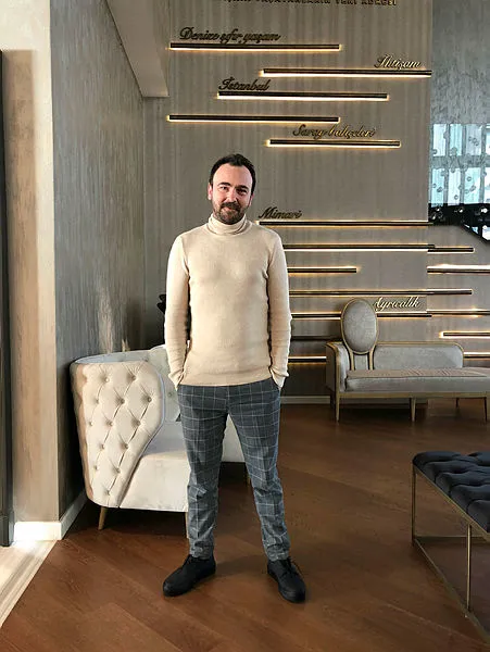 diziyi-kara-bulutlar-sardi-ayriliklarin-yurek-sizlattigi-gonul-dagindan-seyirciyi-kahreden-haber-ilyas-arif-si-1646562233687.jpg Ayrılıkların yürek sızlattığı Gönül Dağı'ndan seyirciyi kahreden haber! Diziyi kara bulutlar sardı! İlyas, Arif şimdi de Dolmuşçu Sefer...-6