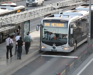 AK Partinin adayı Mevlüt Uysal müjdeyi verdi: Metrobüs Büyükçekmeceye kadar uzayacak