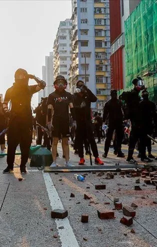 ABD'den Çin'e "Hong Kong" yaptırımı: Çin Komünist Partisi (ÇKP) yetkilileri ve ailelerine vize yasağı