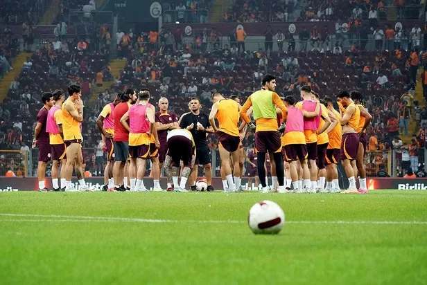 galatasaray-kerem-demirbay-ile-anlasmaya-vardi-1690894372020.jpeg