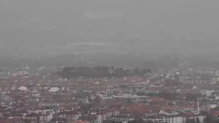 afrika-tozu-ne-zaman-geliyor-col-tozu-zararlari-1713986705983.jpeg Afrika tozu hangi illerde, kaç gün etkili olacak? Çöl tozu ne zaman gelecek 2024? Çöl tozunun zararları neler?-5