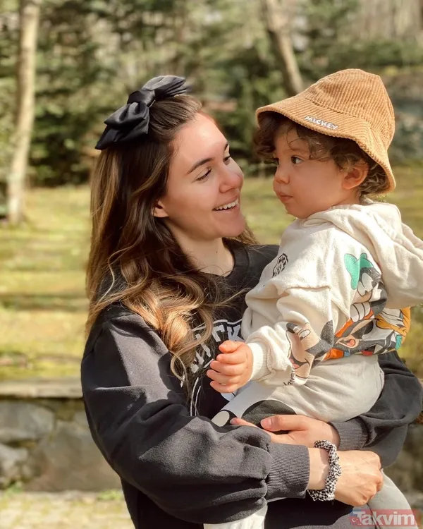 Eser Yenenler’in eşi Berfu Yenenler fit görünümüyle kendine hayran bıraktı! Çiçeği burnunda anne Berfu takipçilerini şaşkına çevirdi - 7