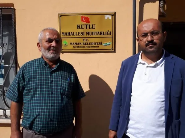 chpli-mansur-yavasin-odullu-ankarasinda-susuzluk-halki-isyan-ettirdi-6-7-aydir-sularimiz-akmiyor-1631955754175.jpg CHP'li Mansur Yavaş'ın ödüllü Ankara'sında susuzluk halkı isyan ettirdi: 6 -7 aydır sularımız akmıyor-7