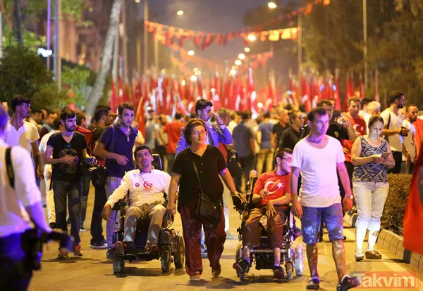 Türkiye meydanlarda tarih yazdı - 50