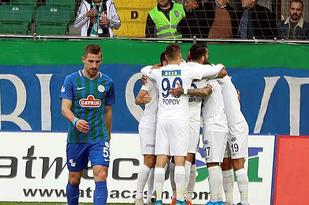 Kasımpaşa deplasmanda Çaykur Rizespor'u devirdi