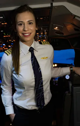 İşte THY’nin en genç kaptan pilotu! 7 yıldır gökyüzünde