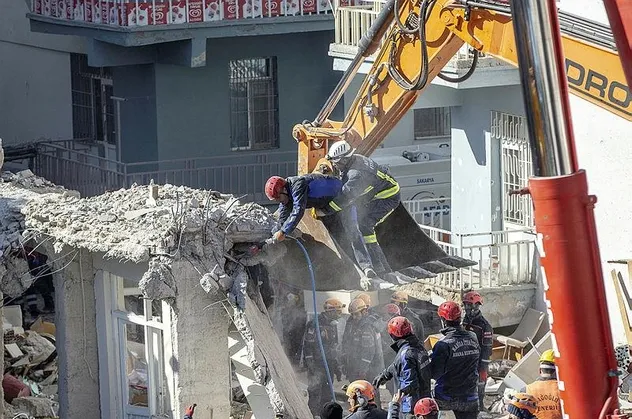 Son dakika: MSB: 8'inci Kolordu Komutanlığı, 150 depremzedeyi ağırlayacak