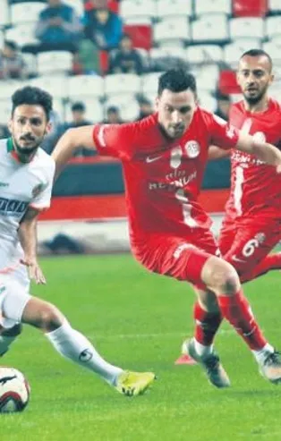 Ziraat Türkiye Kupası finalinde Trabzonspor'un rakibi kim olacak?