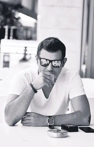 Lüks hayat dehşetle sona erdi! Anne, baba ve ablasını pompalı tüfekle öldürüp intihar etti