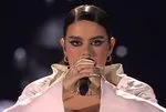 İZLE I Portekiz’in Eurovision temsilcisi şarkısının sonunda “Barış Kazanacak” diye bağırdı! İşte o anlar...