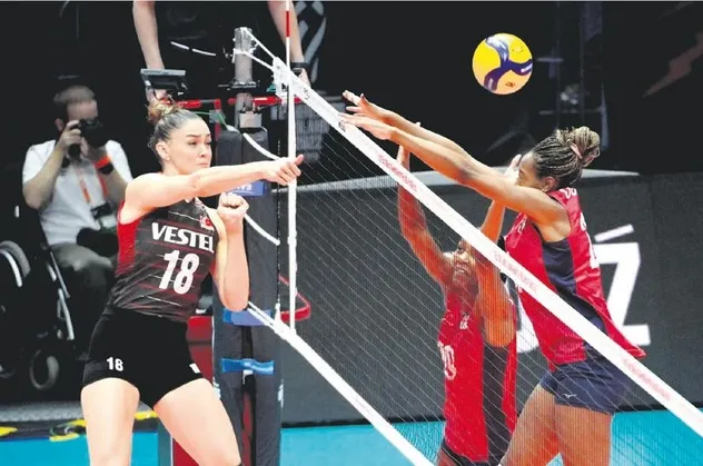 A Milli Kadın Voleybol Takımımız Dünya Şampiyonası'nda ABD'ye 3-1 yenildi l Spor haberleri