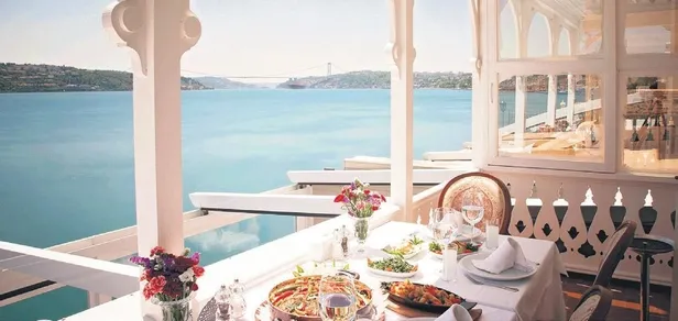 sosyetik-restoranlari-inceleyen-vedat-milor-hepsi-rezalet-dedi-1654639088366.jpeg Sosyetik restoranları inceleyen Vedat Milor “Hepsi rezalet” dedi-2