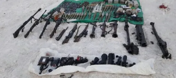 Silah deposu olarak kullanılan mağara bulundu