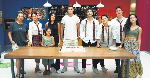 ATV'nin sevilen dizisi "Kardeşlerim" yeni bölümüyle damga vurdu!