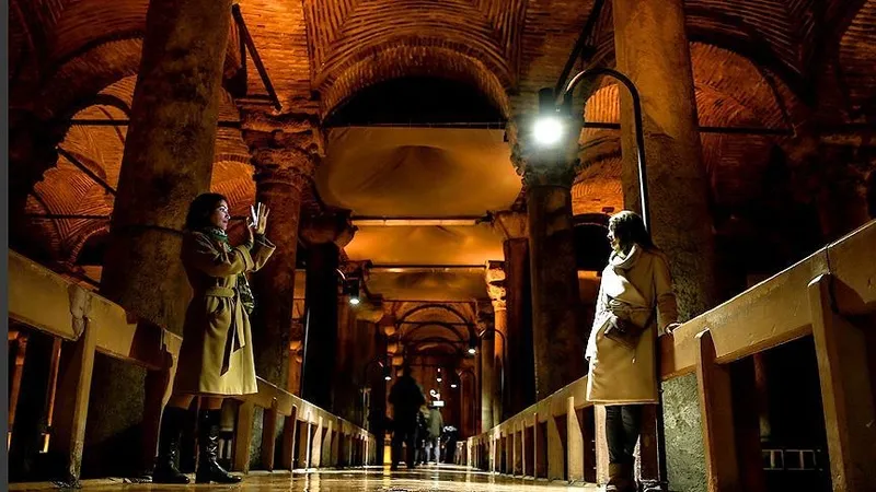 yerebatan-sarnici-turk-vatandaslarina-1-tl-oldu-bilet-nasil-alinir-1776511454625.jpg Yerebatan Sarnıcı Türk vatandaşlarına 1 TL oldu: Bilet nasıl alınır?-2