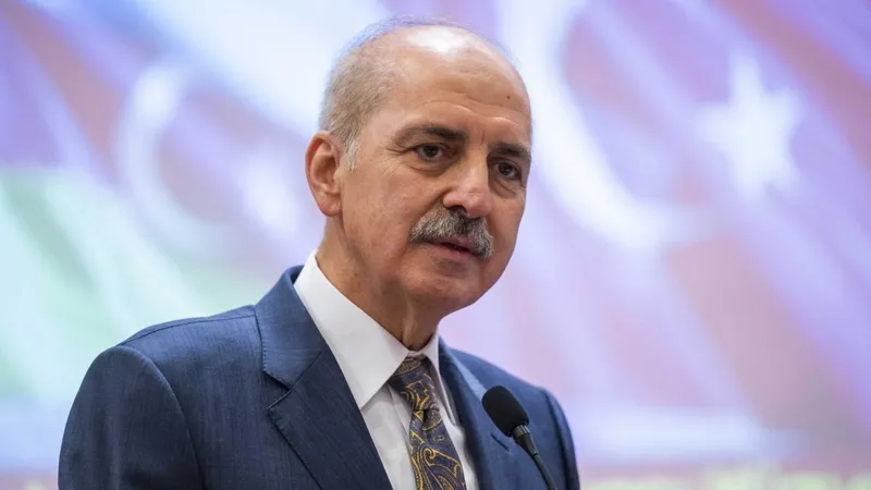 tbmm-baskani-kurtulmustan-yeni-anayasa-mesaji-normallesme-katki-saglar-1715426839179.jpeg TBMM Başkanı Kurtulmuş'tan yeni anayasa mesajı: Çok olumlu görüşmeler oldu-11